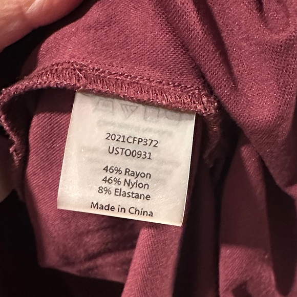 Universal Standard High-Low Tunic - Picture 5 of 7